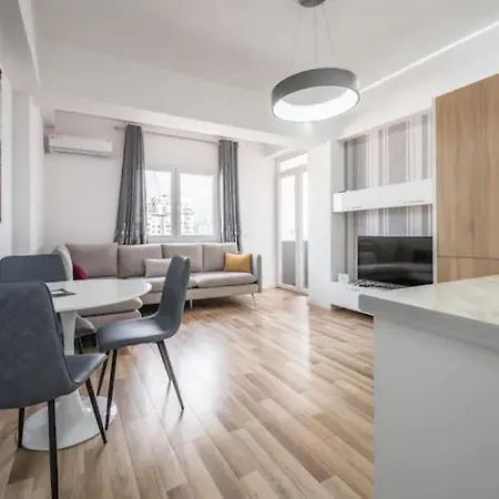 Miku Apartment-incredible City View 2bd At Myslym Shyri * Tirana