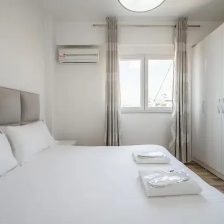 Miku Apartment-incredible City View 2bd At Myslym Shyri Tirana