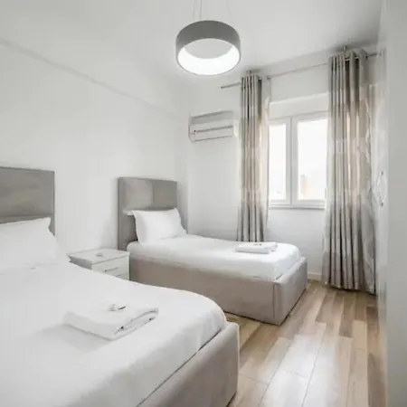Miku Apartment-incredible City View 2bd At Myslym Shyri * Tirana